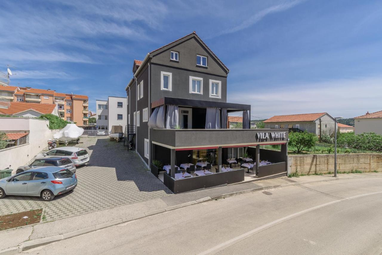 Vila White Trogir Exterior foto